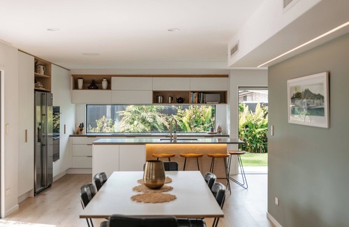 Mount Maunganui Maison | The Tui Tropics ~ Mount Maunganui - Beyonder Holiday Homes