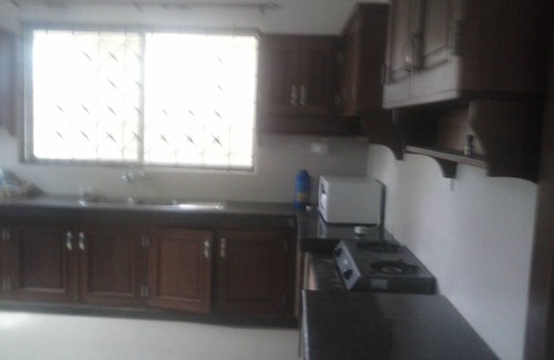 Mtwapa Appartement | La maison jumelle et les appartements! L'endroit tout entier pour vous.
