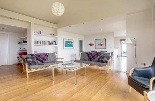 Halistra Maison | The Two Byres