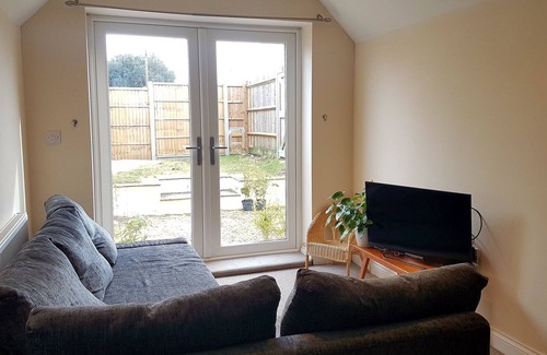 Bourton Maison | Le vilain petit canard! Idéal pour les couples ou les familles