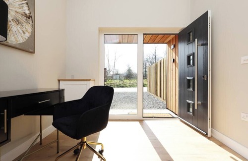 Redbrook Appartement | The Ultimate family Gathering Place sleeps 20!