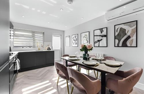 Turkey Street Appartement | The Ultimate Hangout 4BR Modern House with Garden