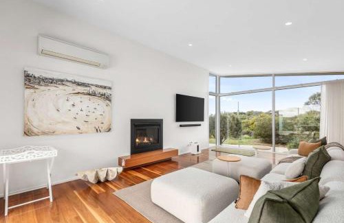 Torquay Maison | The Ultimate Sands Retreat Pool Beach & Golf