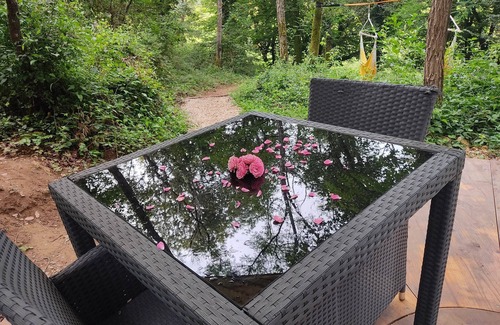 Vitrac Appartement | Le dôme de Tari insolite