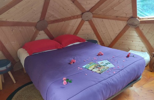 Vitrac Appartement | Le dôme de Tari insolite