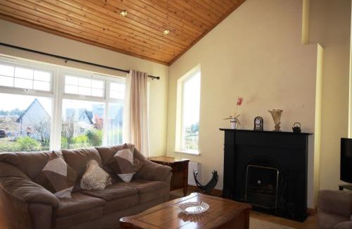 Spiddal Maison | The Uplands