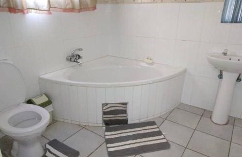 Bobonong Lit Et Petit-Déjeuner | The upperroom bed and breakfast Bobonong