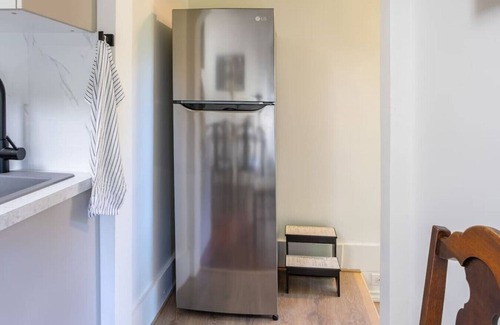 Waterloo Maison | The Uptown Home - Steps from Uptown