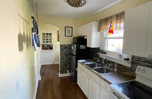 Charleston Appartement | The Urban Oasis. Located in Charleston's Hip, Historic East End