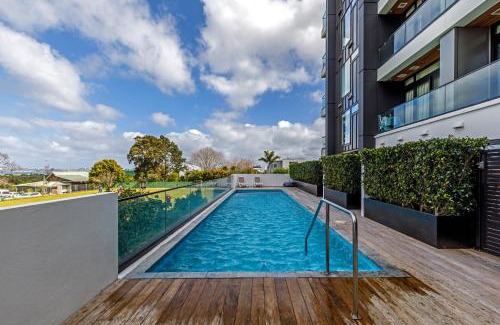 Takapuna Maison | The Urban Retreat - Takapuna Central Apartment
