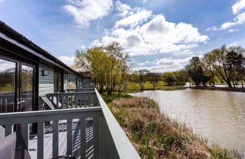 Pershore Cabine | The Vale Golf and Country Club