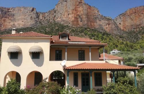 Leonidio Appartement | The Valkyries 3