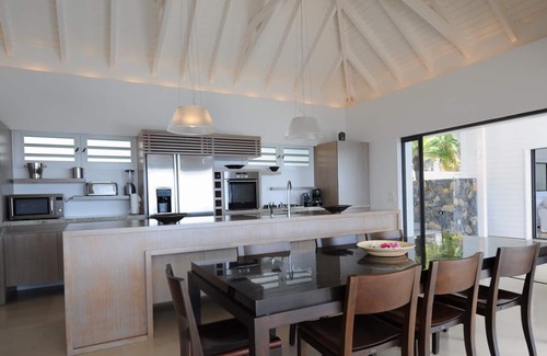 Grande Vigie Villa | Villa chic et moderne avec une vue incroyable, piscine chauffée, jacuzzi, salle de fitness