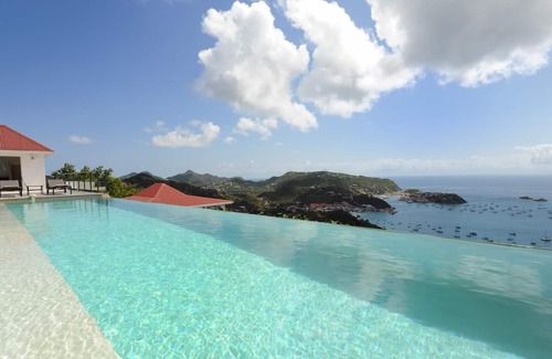 Grande Vigie Villa | Villa chic et moderne avec une vue incroyable, piscine chauffée, jacuzzi, salle de fitness