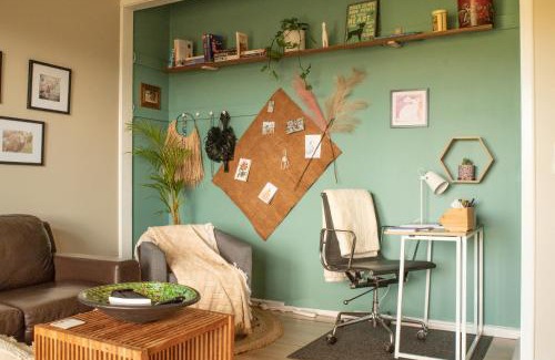 Panton Hill Appartement | The views!Lovely apartment on acreage with magnificent views, dog friendly