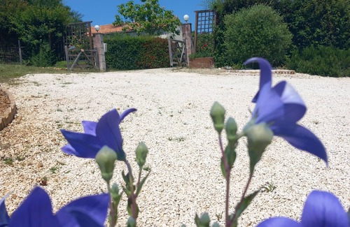 Saint-Front-sur-Nizonne Villa | LA VILLA EN PERIGORD VERT