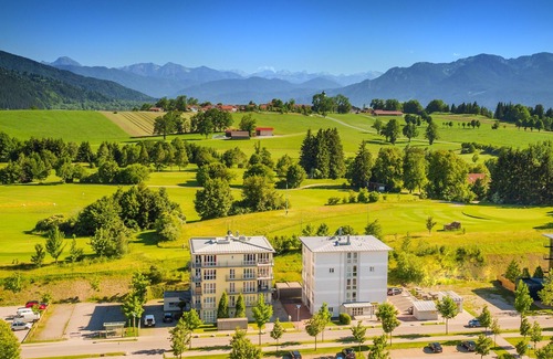 Bad Toelz Appartement | la villa bad tölz, Road King