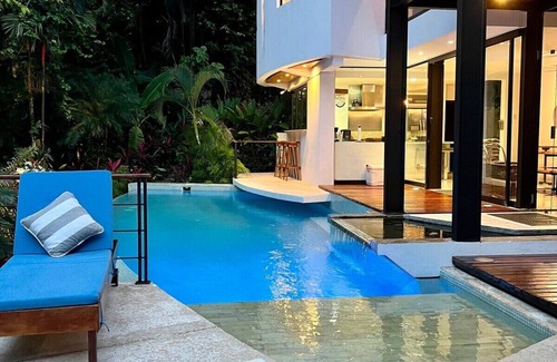 El Cerro Maison | Chef-d'œuvre architectural dans un cadre tropical près de la plage