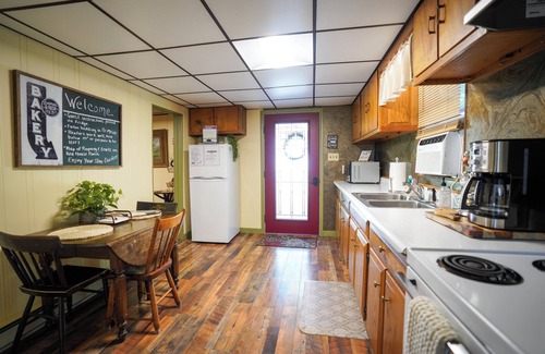 Brockton Maison | The Village at Houser's Crossing