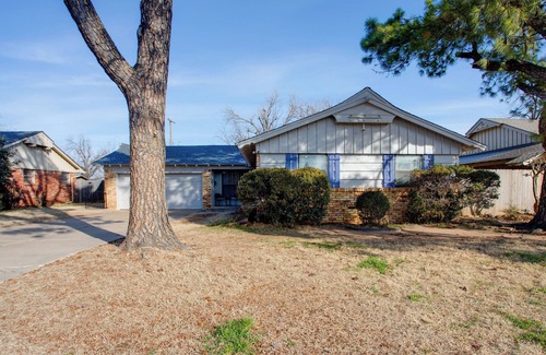 Central Oklahoma City Cottage | The Village Home w/ Pool, 12 Mi to Okc!