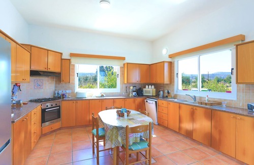 Latchi Villa | The Vines, private pool, sea views, in Latchi