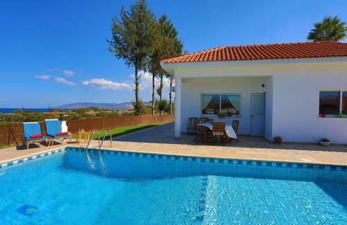 Latchi Villa | The Vines, private pool, sea views, in Latchi