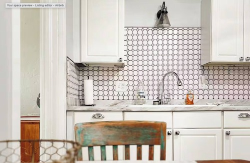Champaign Appartement | The Walnut: 1-Bedroom 2nd floor apartment in Downtown Champaign