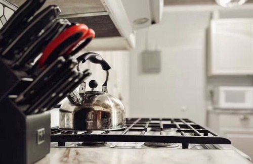 Champaign Appartement | The Walnut: 1-Bedroom 2nd floor apartment in Downtown Champaign