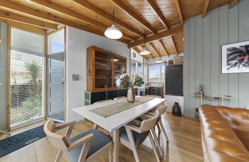 Martinborough Cottage | The Walnut Tree House - Maison de vacances Martinborough