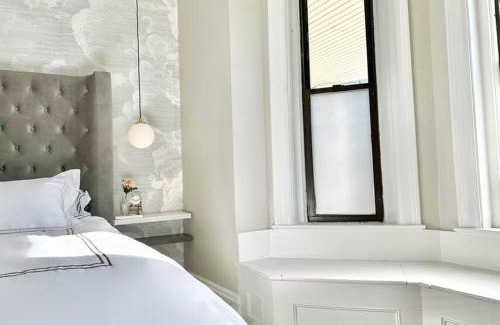 Bloomfield Appartement | The Warhola Bloomfield by Luxe PGH
