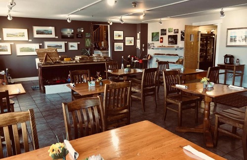 Baddeck Lit Et Petit-Déjeuner | The Water's Edge Inn & Gallery