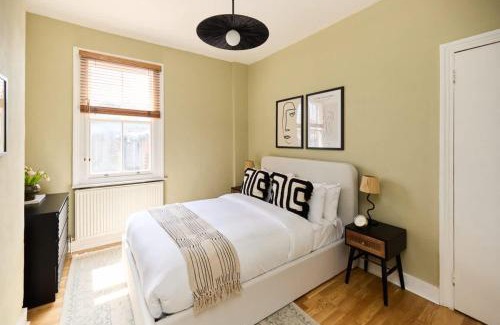 Archway Appartement | The Waterlow Park Wonder - Trendy 2BDR with Study Room and Patio