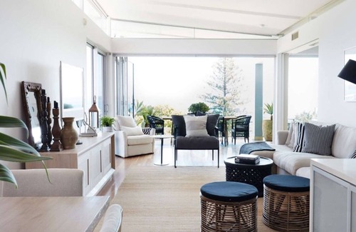 Nelson Bay Appartement | The Waterview, 2 76 Magnus St - complete style, comfort, luxury and spectacular waterviews