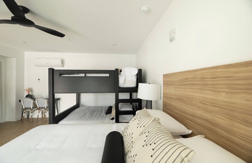 Rehoboth Beach Hôtel | The Waypoint | Bunk Studio | with Free Parking & Weekend Breakfast