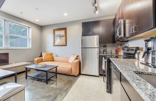 Roanoke Appartement | The West End Flats Su