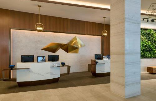 Queens Hôtel | The Westin Flushing LaGuardia Airport