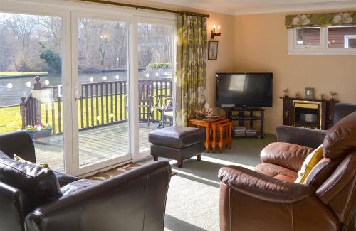 Wroxham Maison | The Wherry