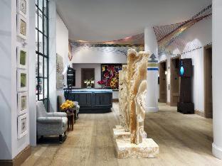 Central Park South Hôtel | The Whitby Hotel