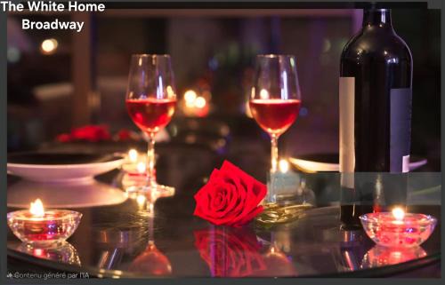 Chateauroux Maison | The White Home Broadway Love Room
