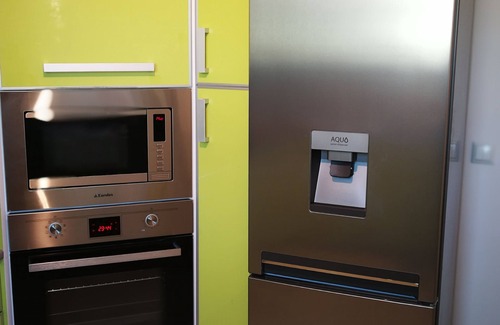 Popovo Appartement | La Maison Blanche à Palamartsa