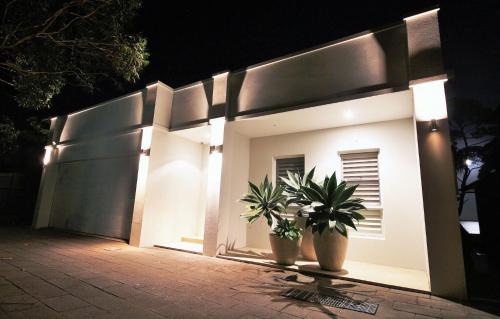 Vincentia Maison | The White House Jervis Bay