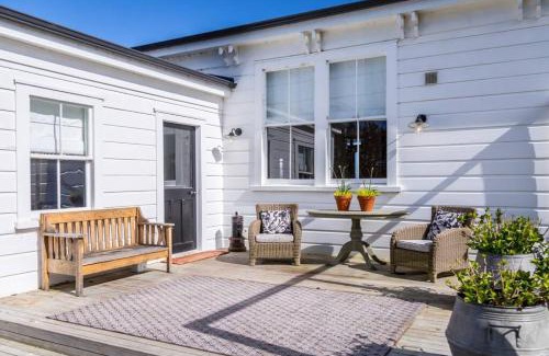 Dyerville Maison | The White House, Martinborough
