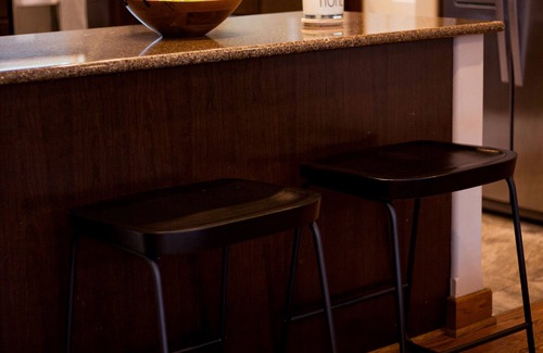 Champaign Maison | The White House, pet friendly home in downtown CU