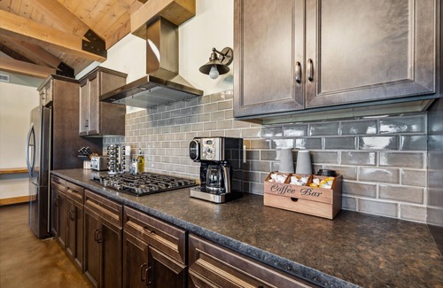 Princeton Maison | The Wilderness Lodge | Private 440-Acre Luxury Escape Outside of Kansas City
