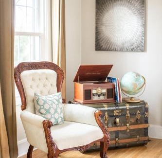 Yellow Springs Maison | The Wildflower House Yellow Springs AND Pet Friendly