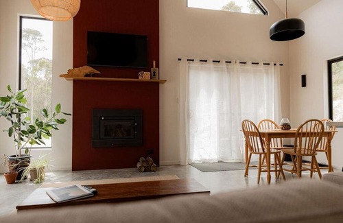 Four Mile Creek Maison | The Wilds