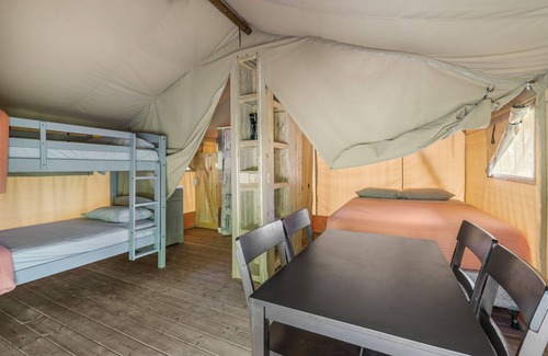 Peace Valley Location De VR | Glamping in the Comet
