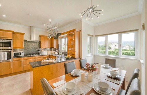 Dollar Maison | 'The Willows' A Charming home on Dollarbeg Castle Estate