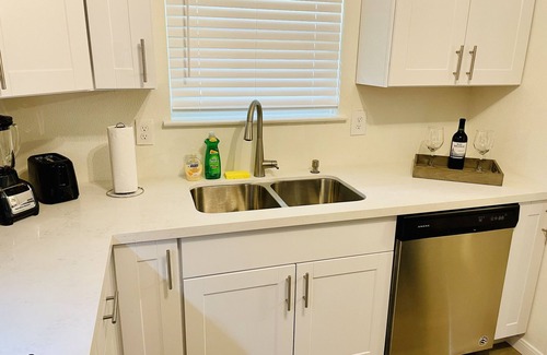 Grogan's Mill Maison | ★New TEXAN house ☻ 3 Bed, 2 Baths in The Woodlands