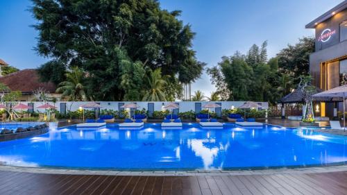 Ungaran Station Balnéaire | The Wujil Resort & Conventions